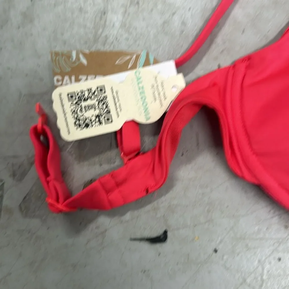 Bright Pink Bikini Top CALZEDONIA Underwire No Padding Adjustable Straps - NWT